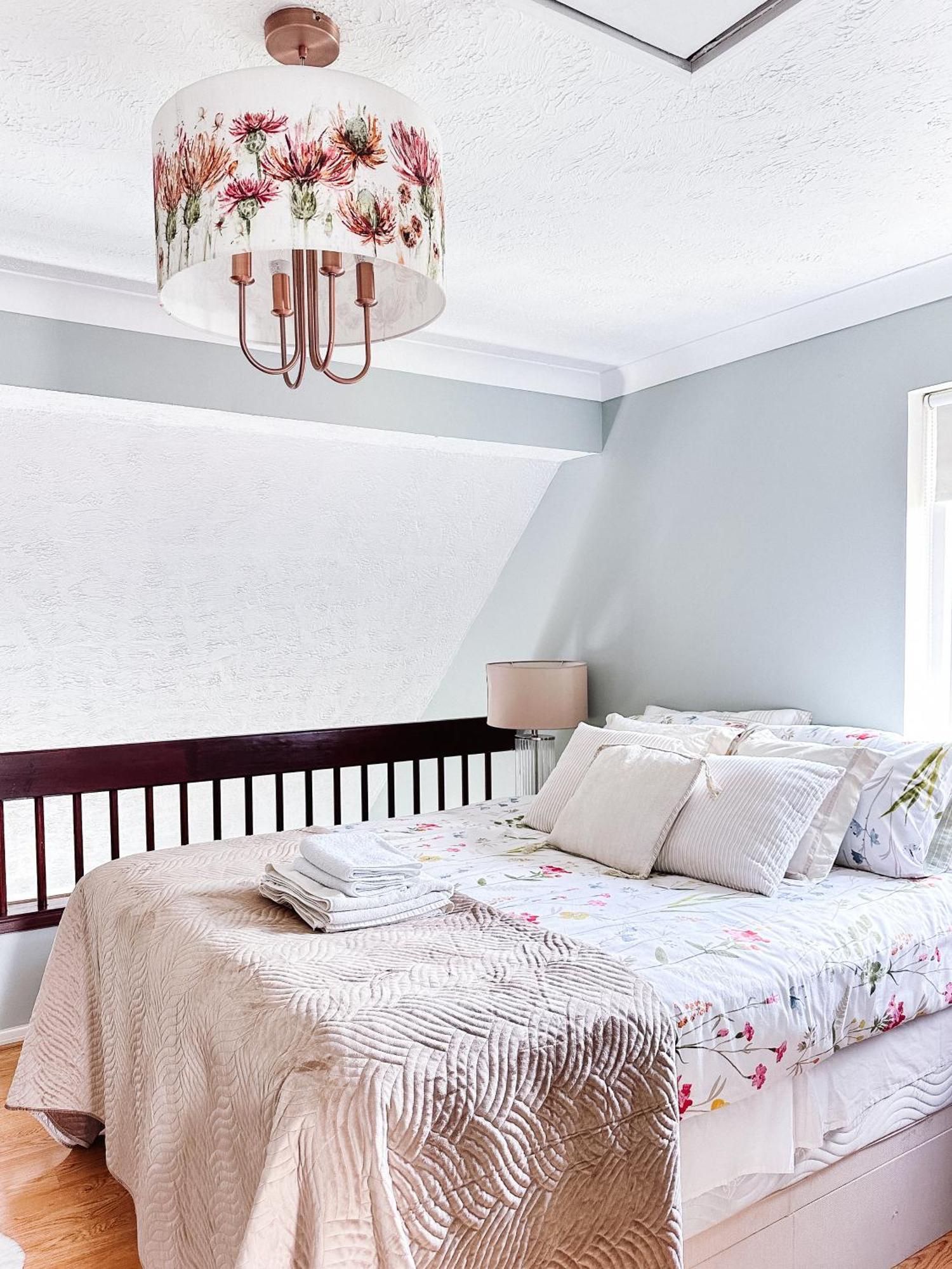 Beautiful Apartment In Guildford With Parking Send Εξωτερικό φωτογραφία