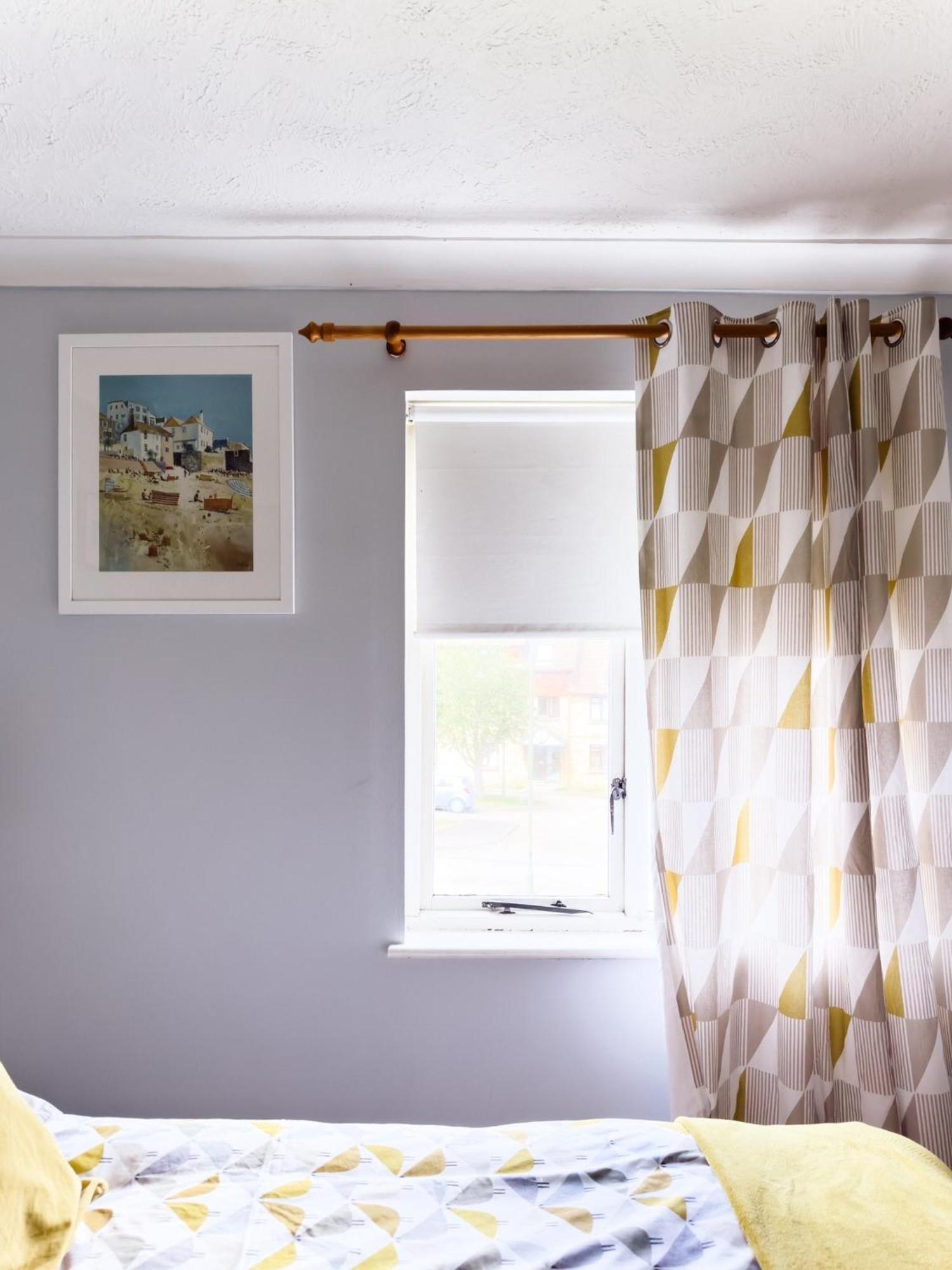 Beautiful Apartment In Guildford With Parking Send Εξωτερικό φωτογραφία